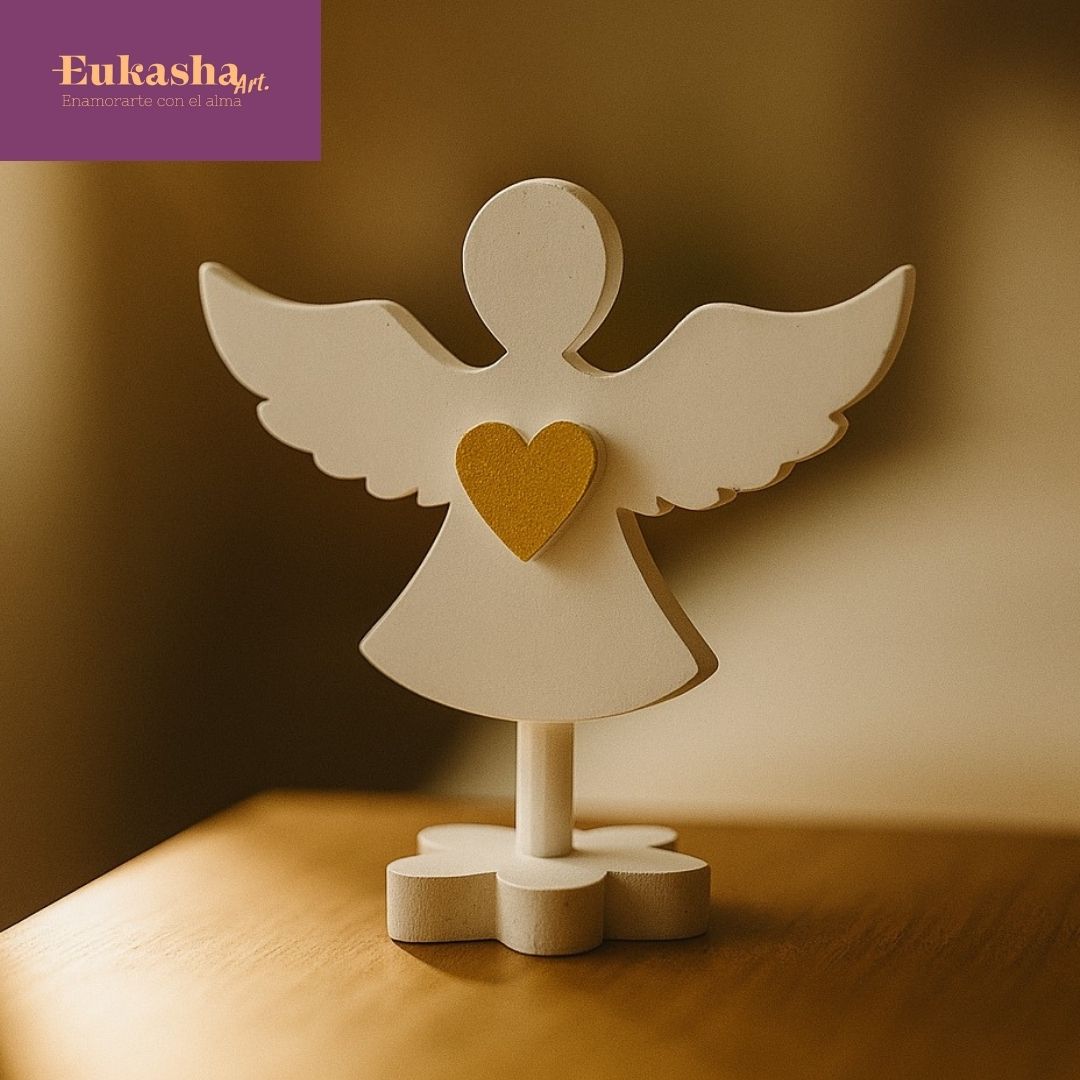 Arcángel Gabriel en madera