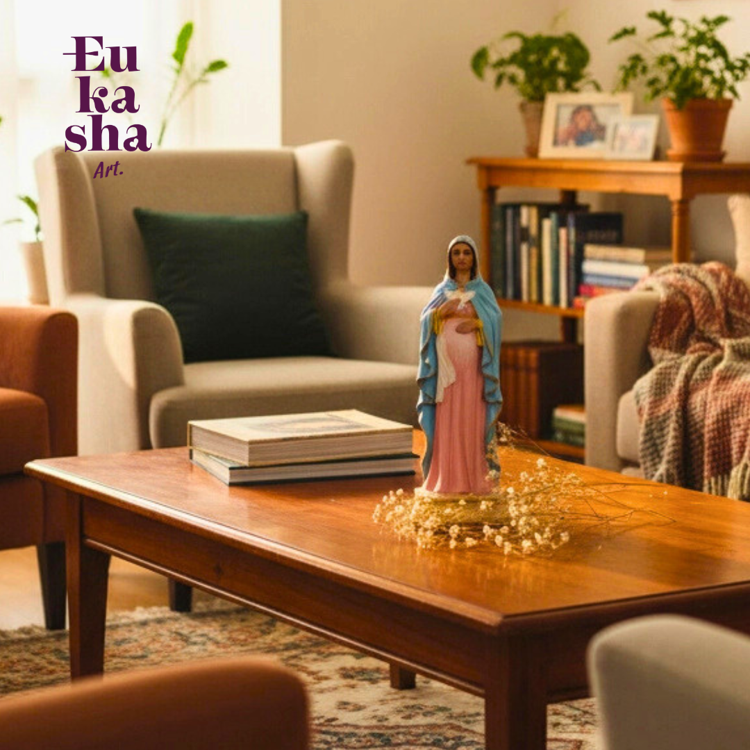 Vírgen de la Dulce espera paloma